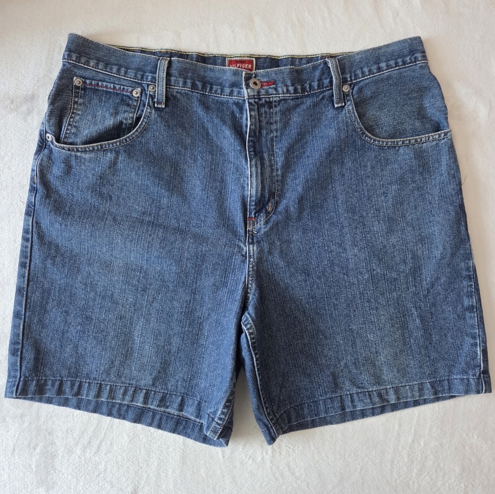 Y2K Tommy Hilfiger Mens Jean Shorts 38 Blue Freedom Fit‎ Relaxed Medium Wash